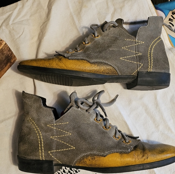 Maciejka Suede AnklecBoots Made in Poland - Picture 3 of 8